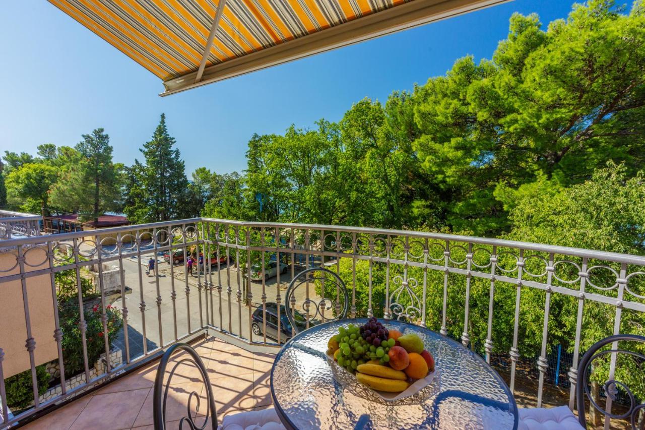 Amfora Apartments Цриквеница Экстерьер фото