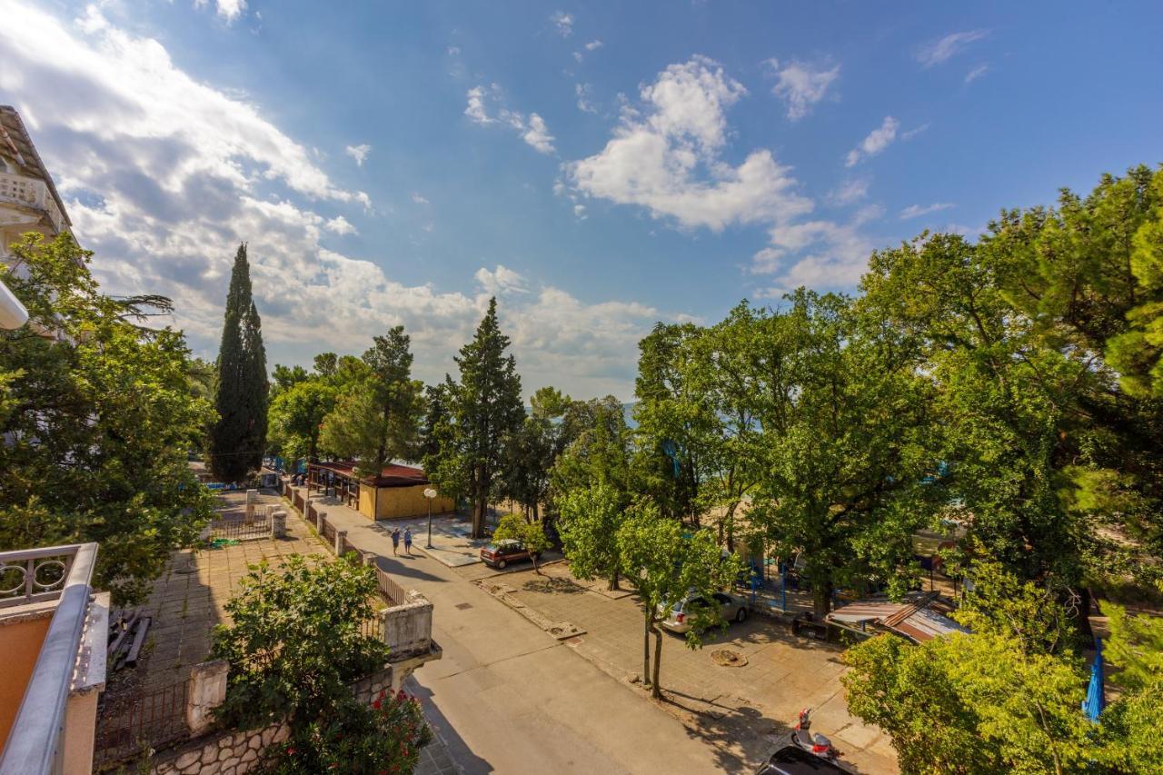Amfora Apartments Цриквеница Экстерьер фото